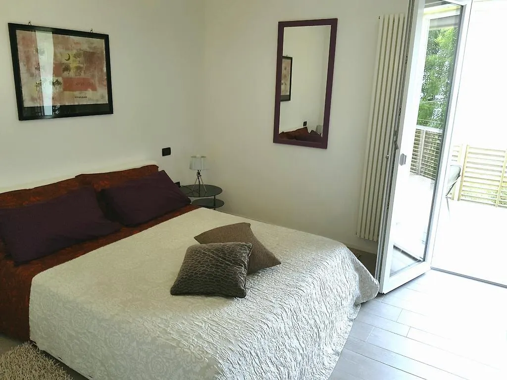 ***  Bb Sessantuno Bed & Breakfast Conco Italy